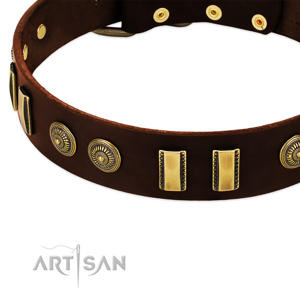 Durable traditional buckle on full grain leather dog collar for your pet